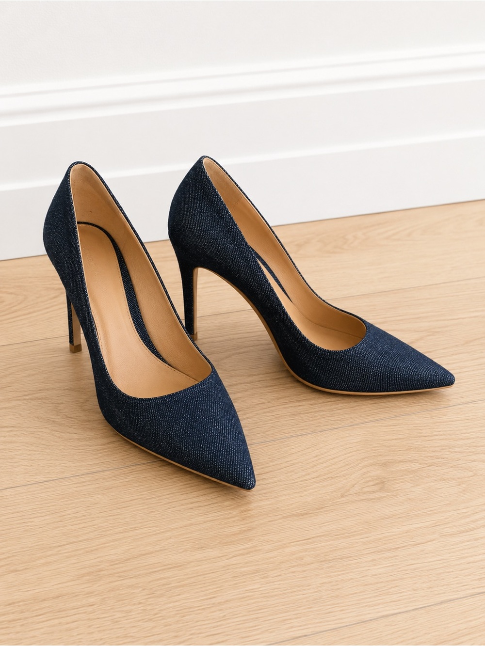 Gianvito Rossi Denim Pointed Toe Pumps Heels 37.5 / 7.5
